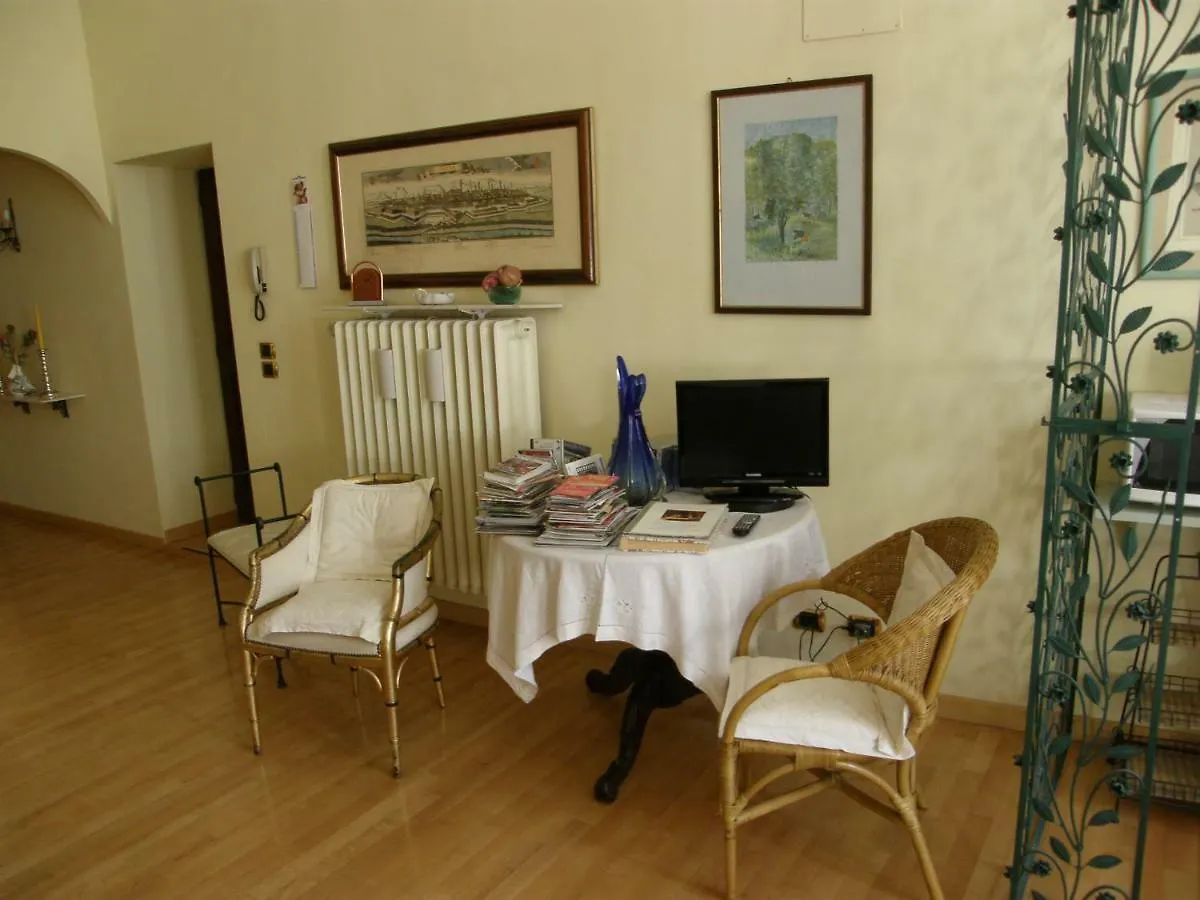 Residenza Al Fillungo Apartment Lucca Italy